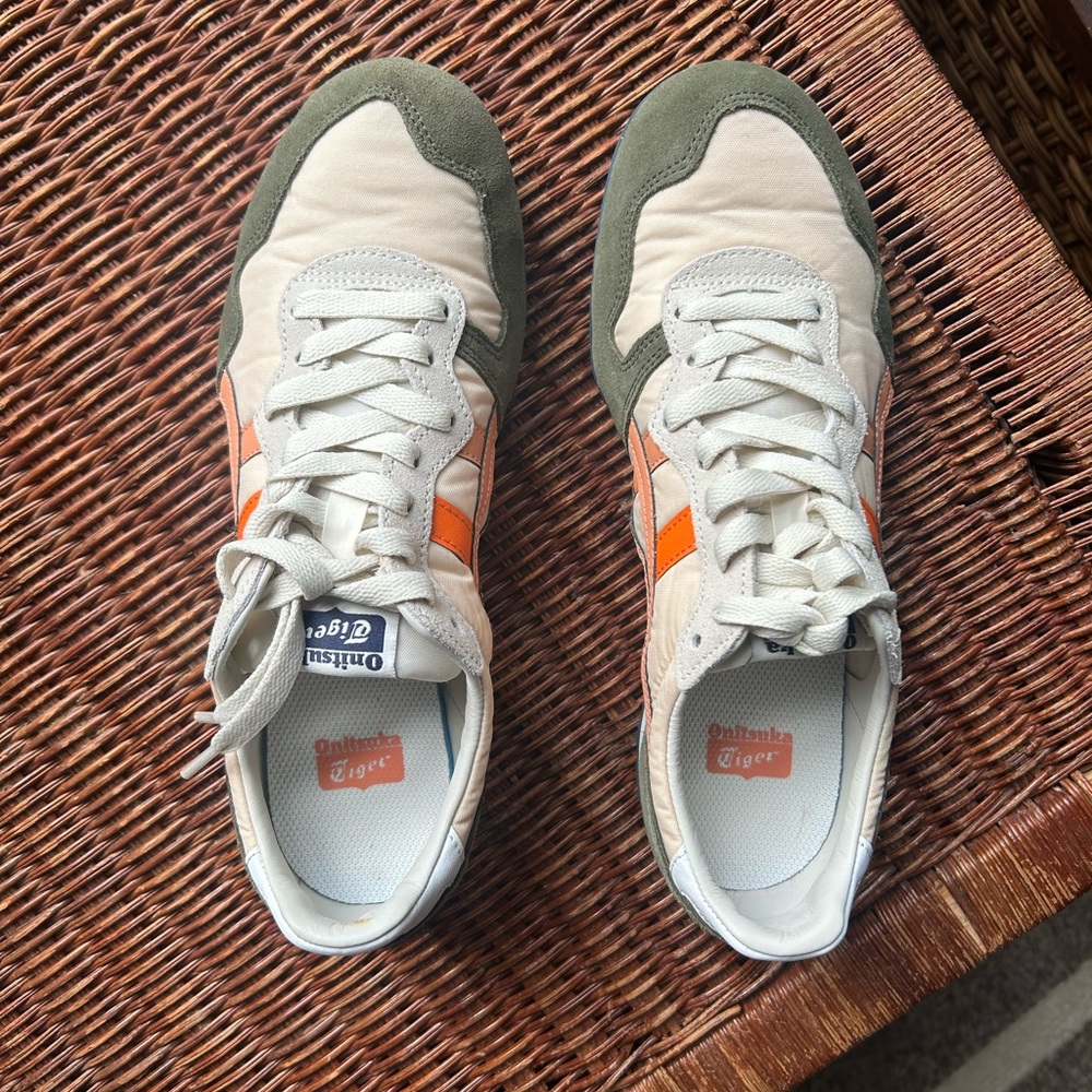 Onitsuka Tiger Serrano Sneakers with Green and Orange. US men’s 6.5 (women 8)
